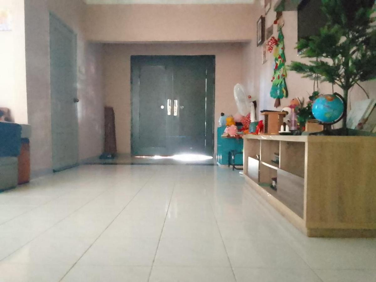 Holiday Home Bagan Lalang 5 Aircon カンポン・バガン・ララン エクステリア 写真